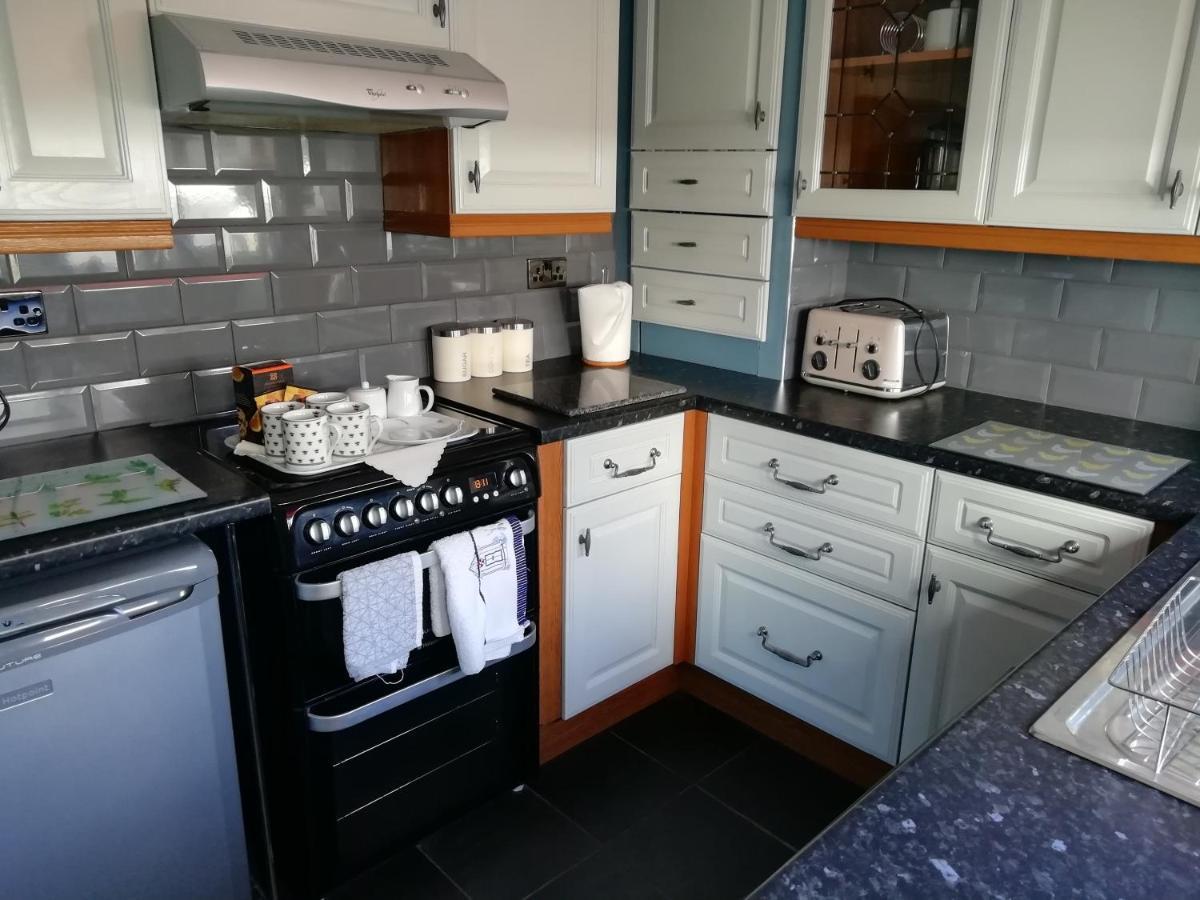 Cosy Spacious 2-Bed Cottage In Watchet Somerset מראה חיצוני תמונה