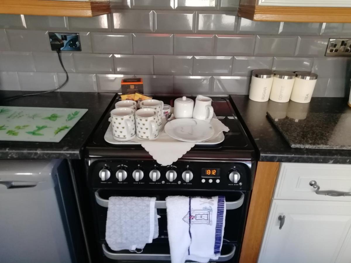 Cosy Spacious 2-Bed Cottage In Watchet Somerset מראה חיצוני תמונה
